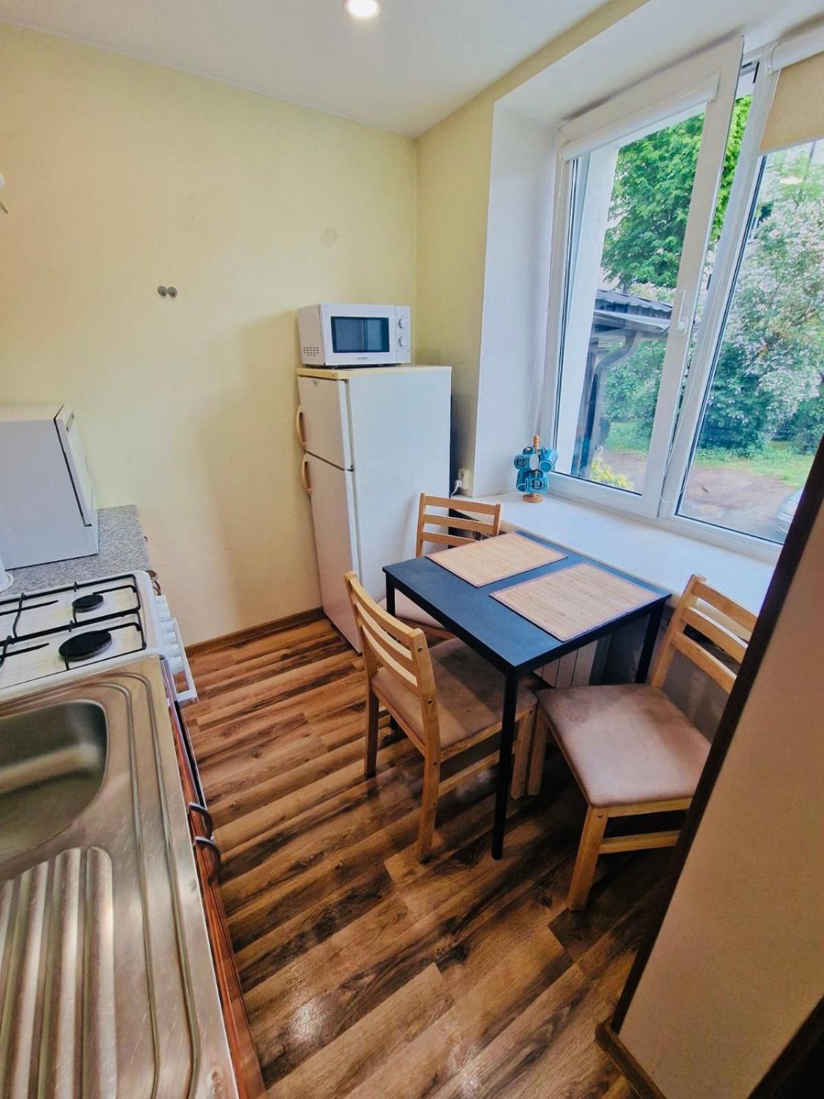 Tallinnhousing Studio For 4 With Free Parking Bagian luar foto